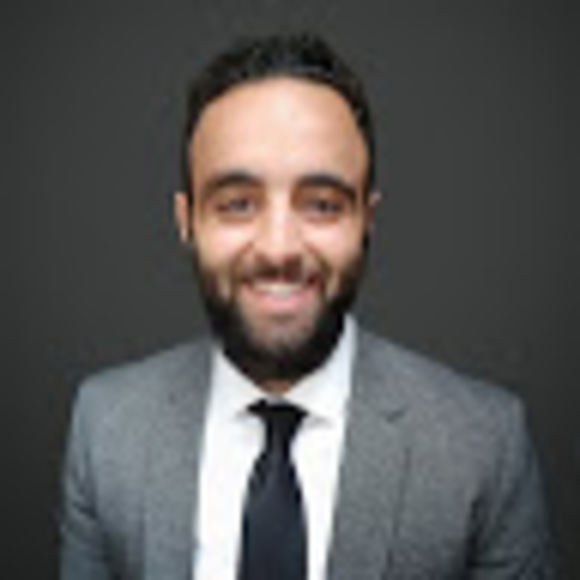 Profile Picture of Ahmed Abdelrazek (@ahmedabdelrazek) on Poshmark