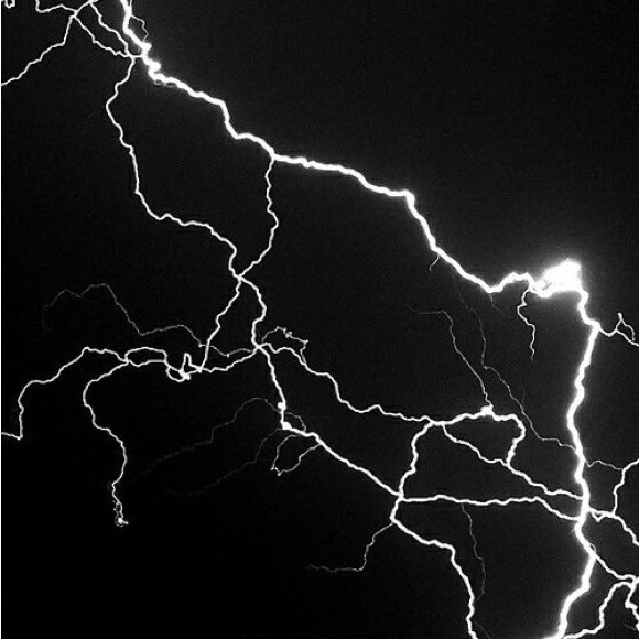 Profile Picture of Amelia Shannon (@ajshannon2008) on Poshmark