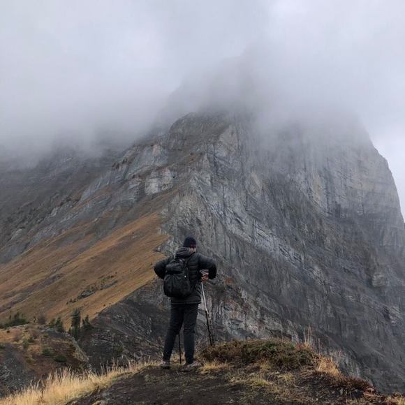 Profile Picture of Elmer Reynante (@ereynante99) on Poshmark