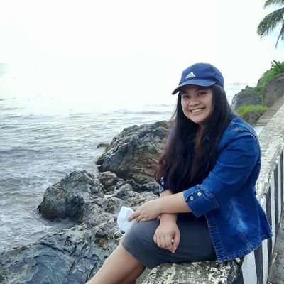 Profile Picture of Linge 💫 (@roseandjelly) on Twitter