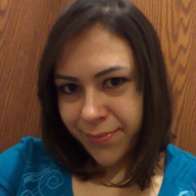 Profile Picture of Rosa Esparza (@EsparzaRosa1980) on Twitter