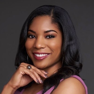 Profile Picture of Dayna W. Thomas, Esq (@daynathomaslaw) on Twitter