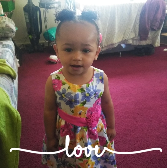 Profile Picture of Matthew an kayla Presley (@mkpresley1308) on Poshmark