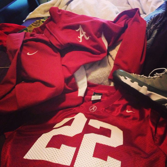 Profile Picture of Marian Knox (@slickmay22) on Poshmark