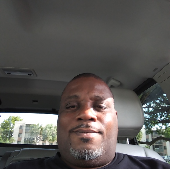 Profile Picture of Edward Timmons (@edwardtimmons56) on Poshmark