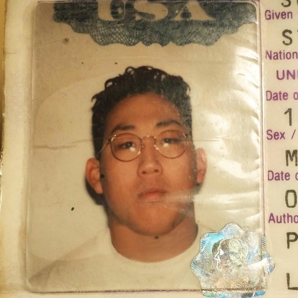 Profile Picture of Steve Suh (@stevebsuh) on Poshmark