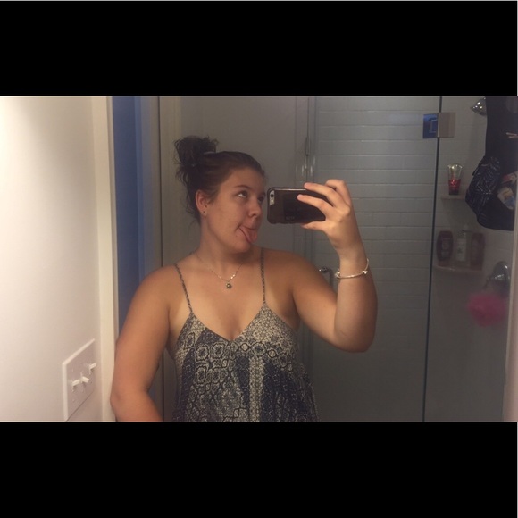 Profile Picture of Taylah Pywell (@taylahm) on Poshmark