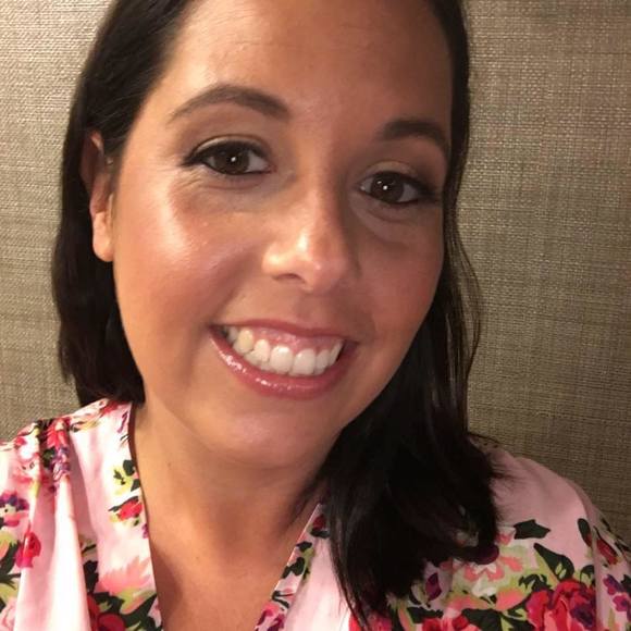 Profile Picture of Jessica Keith (@jessica1983) on Poshmark