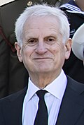 Profile Picture of Edwin Schlossbergon Wikipedia