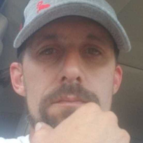 Profile Picture of Jeff Nance (@jnance77) on Poshmark