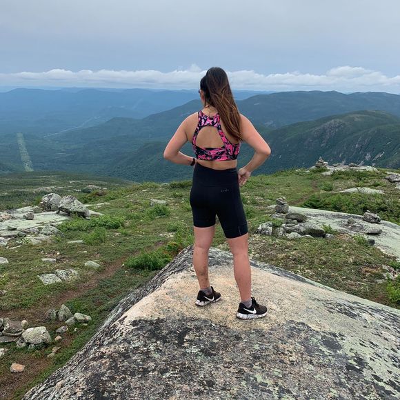 Profile Picture of Naomi Labrosse (@naomilabrosse) on Poshmark