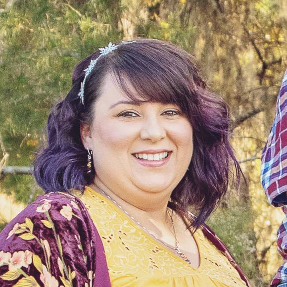 Profile Picture of Heather Croucher (@mysticair2) on Poshmark