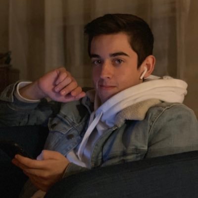 Profile Picture of Leo Townsend (@Leot3164) on Twitter