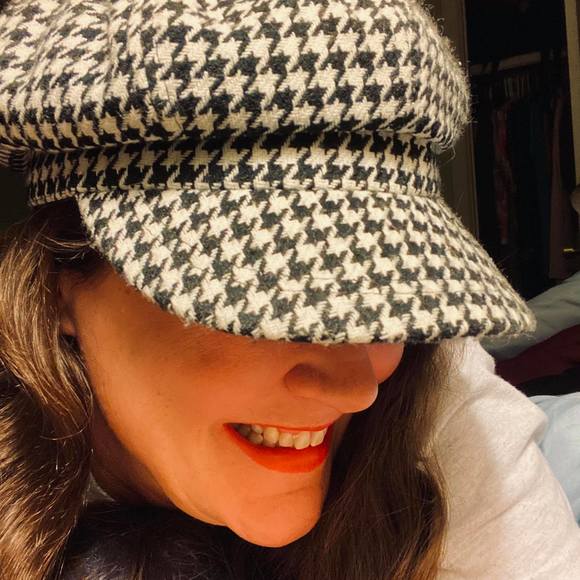 Profile Picture of Carey Smith (@carey_1973) on Poshmark