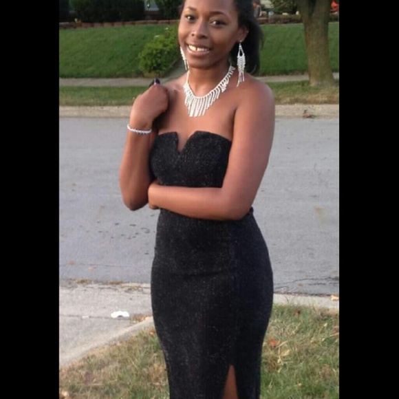 Profile Picture of Bianca Robinson (@msbianca1) on Poshmark