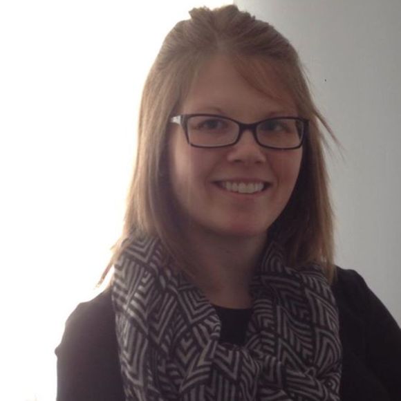 Profile Picture of Whitney Regnier (@regwhit) on Poshmark