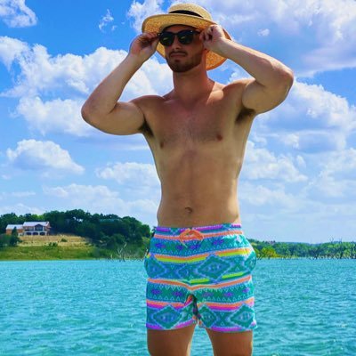 Profile Picture of Nick Simpson (@_nickSIMP_) on Twitter