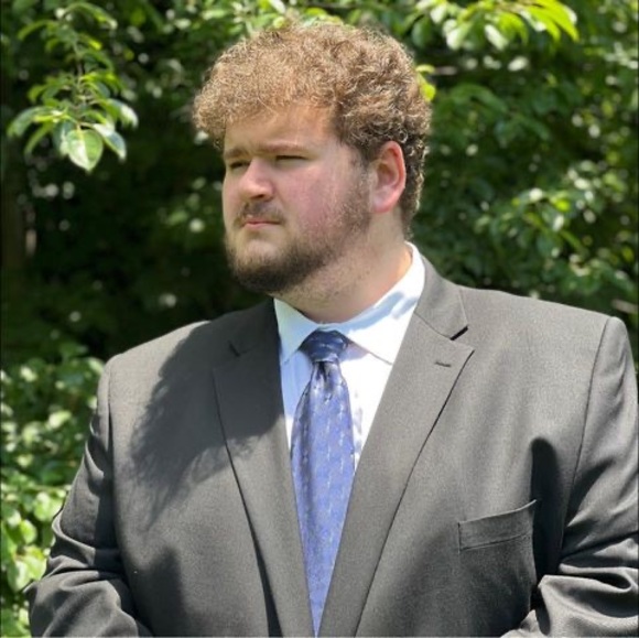 Profile Picture of Grayson Grant (@speggymerbels) on Poshmark