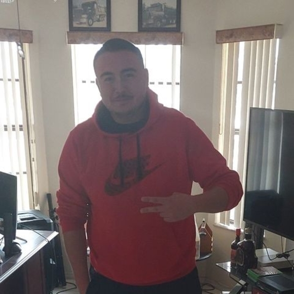 Profile Picture of Mario Medina (@mariomedinanyc) on Poshmark