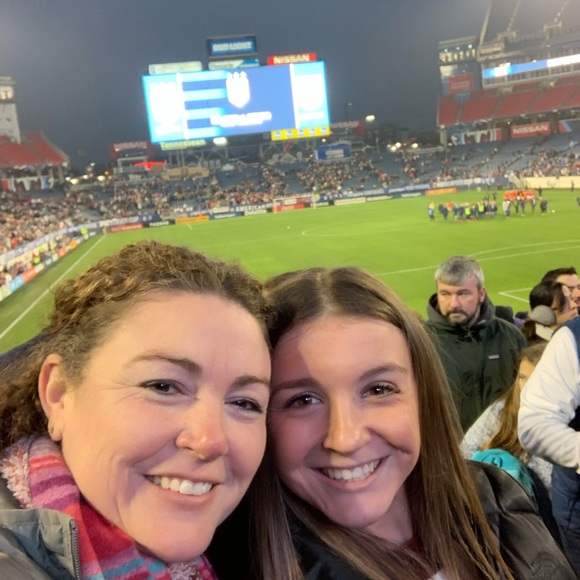 Profile Picture of Rebecca Cansler (@rmcansler) on Poshmark