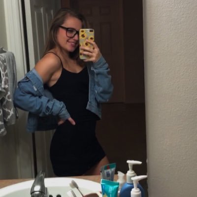 Profile Picture of Danielle Cotten (@daniellecotten1) on Twitter