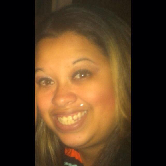 Profile Picture of Janette Serratos (@nadia06) on Poshmark