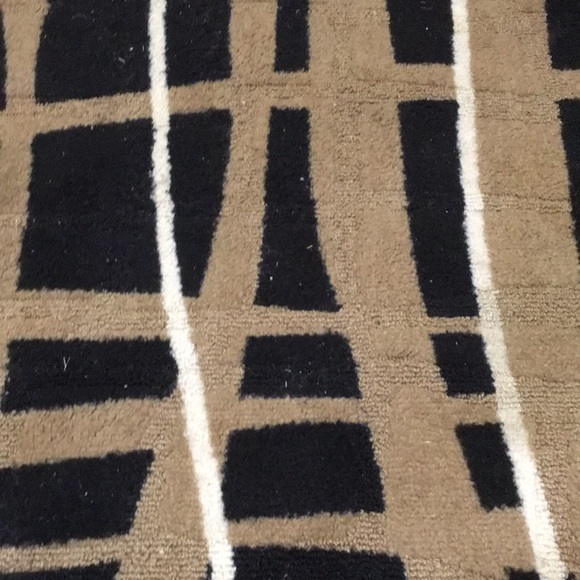 Profile Picture of Robert Hladish (@rjh82271) on Poshmark