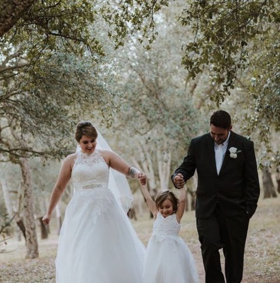 Profile Picture of Danielle Kulaš-barrett (@daniellekula449) on Poshmark