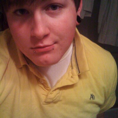Alex Yarber - Twitter Profile Picture of Alex Yarber (@FR35H4L1F3) on Twitter