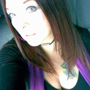 Profile Picture of Hope Pingree (@pixiiblue) on Myspace