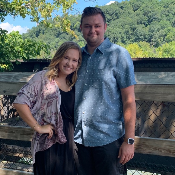 Profile Picture of Justin Ware (@justairware4) on Poshmark