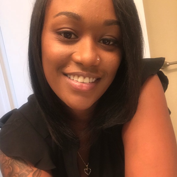 Profile Picture of Markita Dupree (@markitadupree) on Poshmark
