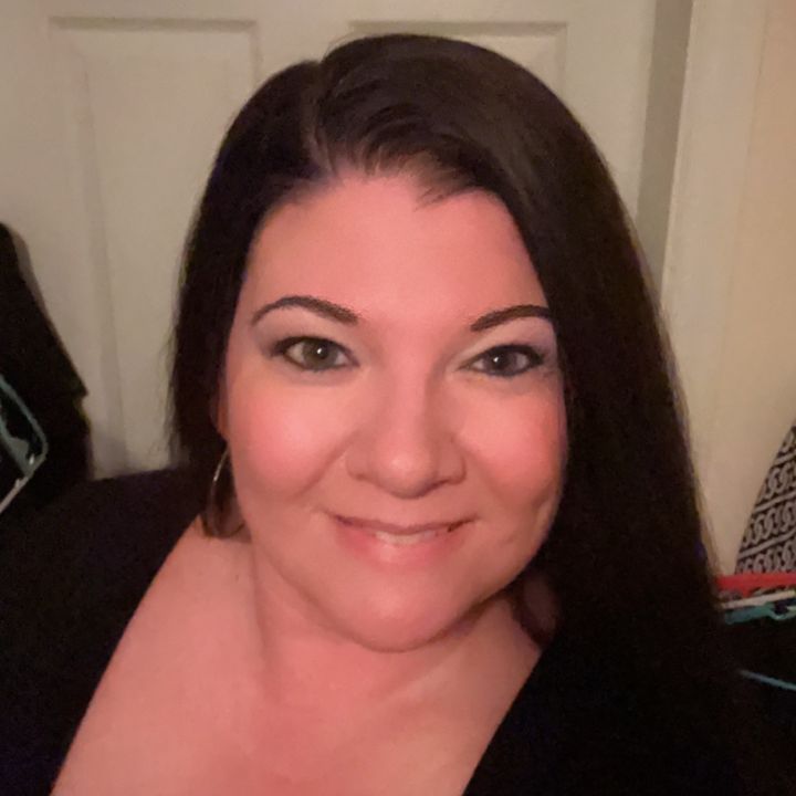 Profile Picture of Shannon Konkel (@maniacmedic77) on Tiktok