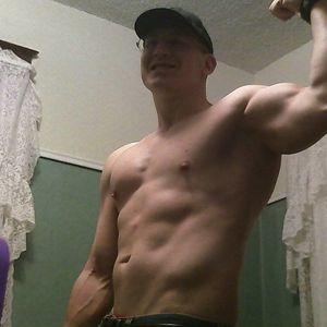 Profile Picture of Benjamin Ellingson (@1984bje) on Myspace