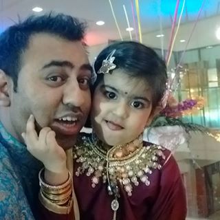 Profile Picture of Victor Shah (@victor.shah.98) on Facebook