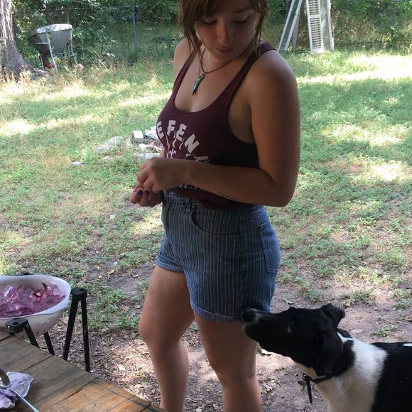 Profile Picture of Olivia Mestad (@oliviamestad) on Poshmark