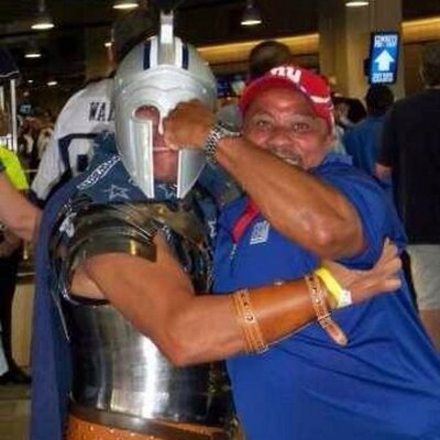 Profile Picture of Robert  Klass (@robertklass_) on Twitter