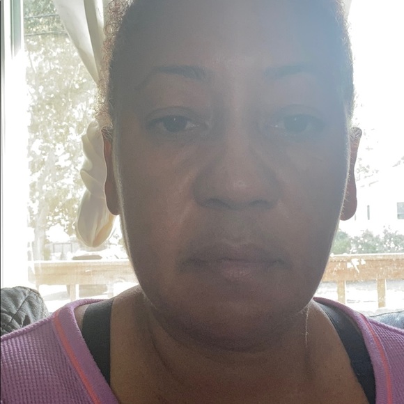 Profile Picture of Iraida Mercedes (@iraidamercedes) on Poshmark