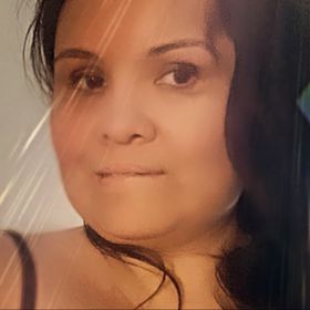Profile Picture of Melissa Joan Howard (@melmajoo) on Pinterest