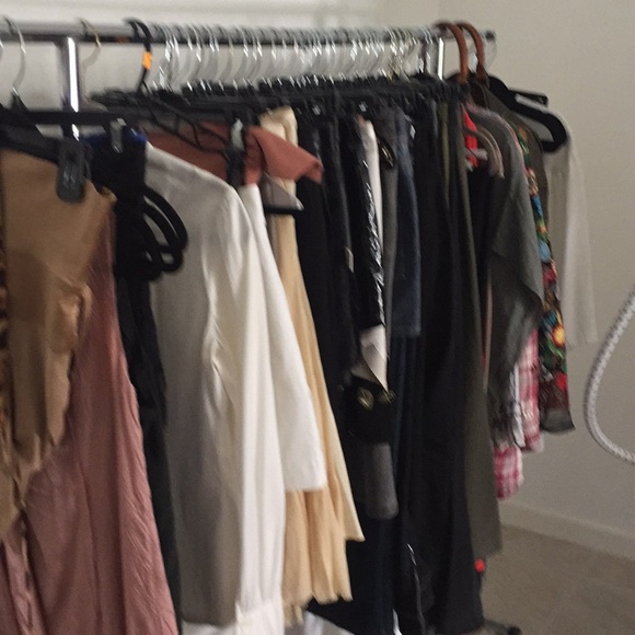 Profile Picture of Nancy Colodny (@ncolodny) on Poshmark