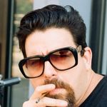 Profile Picture of Jason Pinsky (@pinskysglasses) on Instagram
