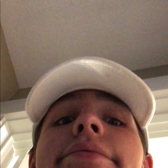 Profile Picture of Erik Reid (@ebug2002) on Poshmark