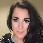 Profile Photo of Jennifer Atwell (@whiskycoloredeyes) on Instagram