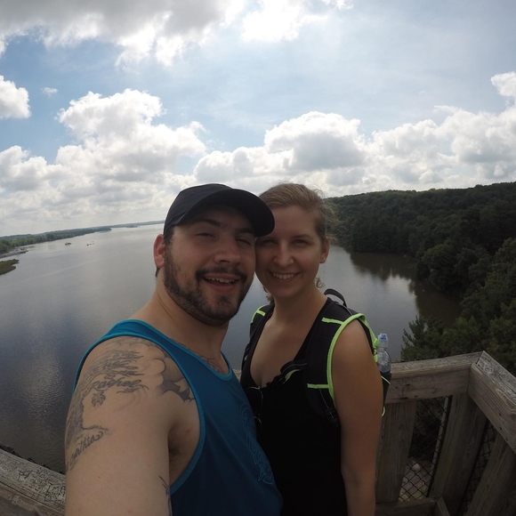 Profile Picture of Claire Hairrell (@cruthh) on Poshmark