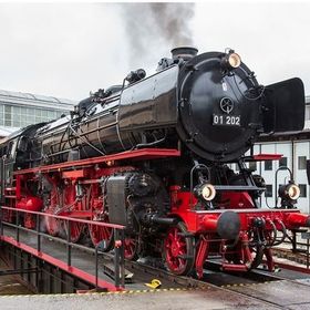 Profile Picture of Trains Märklin Gerardo Hausmann (@gerardohausmann) on Pinterest