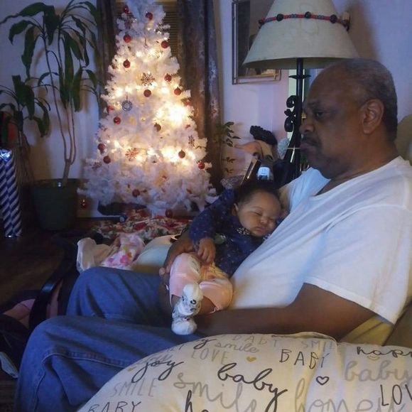 Profile Picture of Toneyandnikki Scott (@toneyandnikkis) on Poshmark