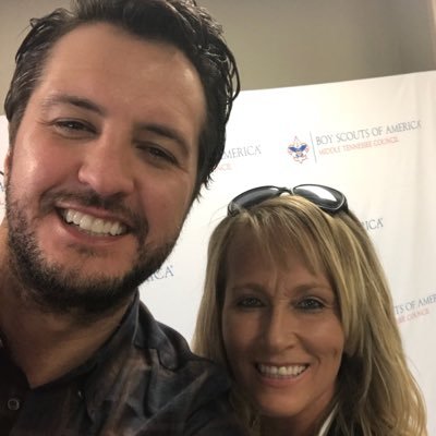 Profile Picture of Pam Barnett Norwood (@barnett_norwood) on Twitter