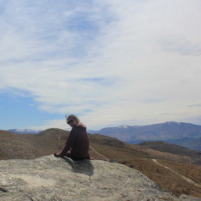 Profile Picture of Sally Lee (@ilikebeinglee) on Twitter