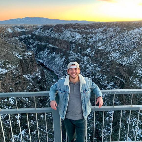 Profile Picture of Sebastian Archard (@sarchard) on Poshmark