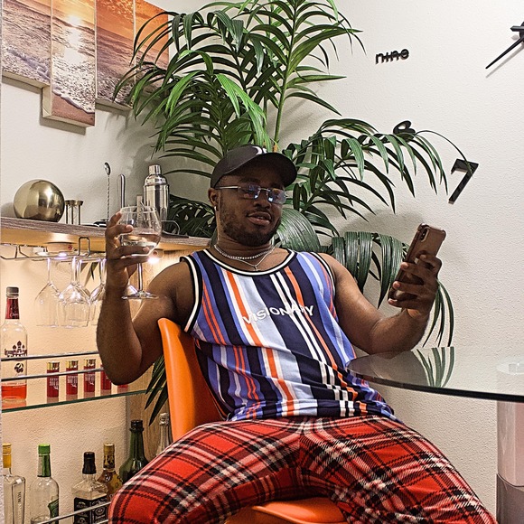 Profile Picture of Emmanuel Robert (@emmanuelrobert) on Poshmark